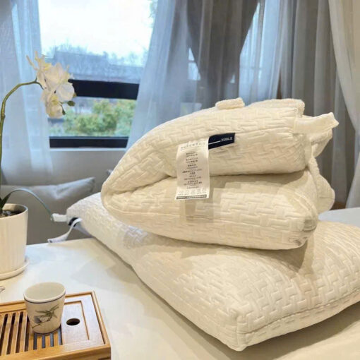 Gối massage dệt kim