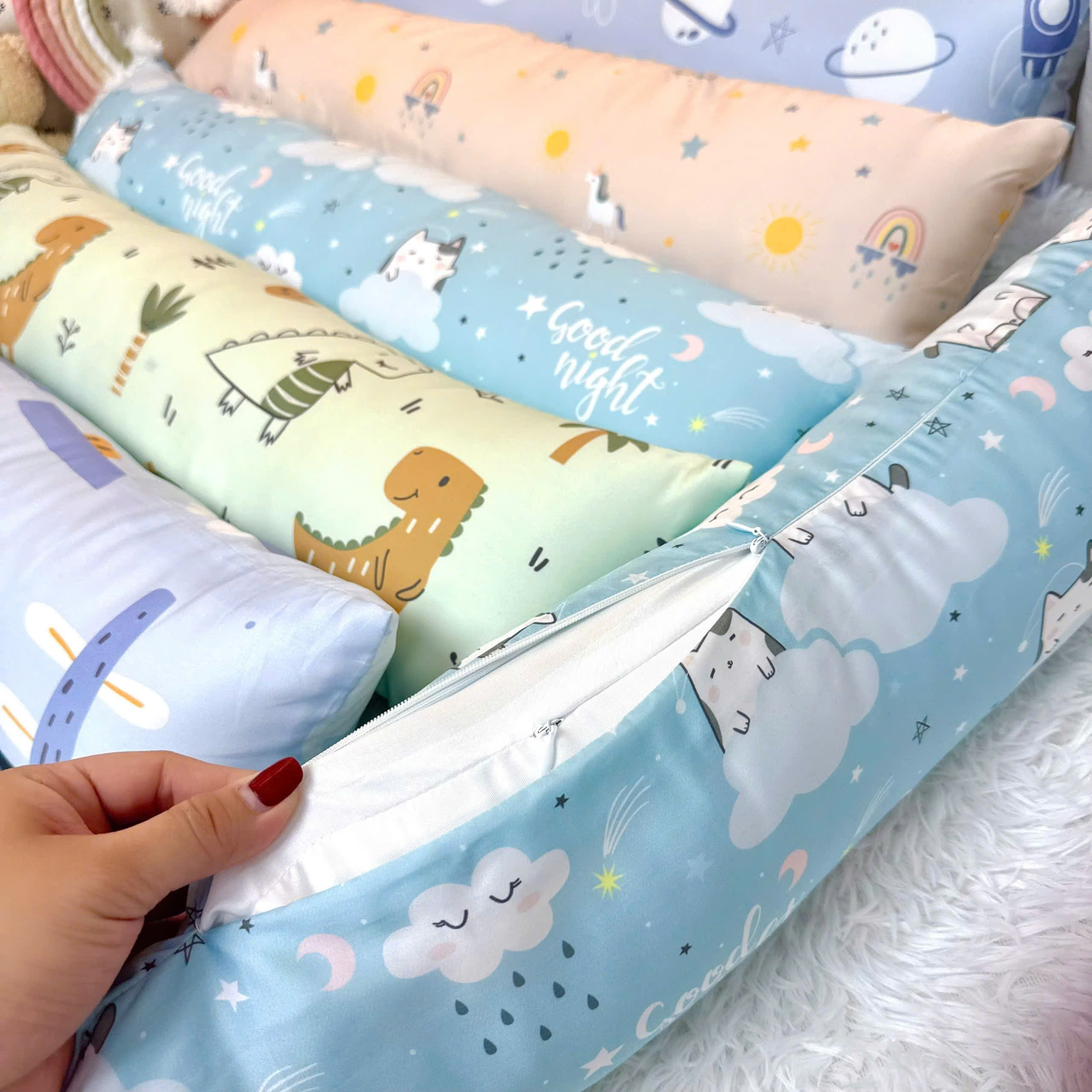 Gối ôm trẻ em Tencel ruột micro cao cấp Gối ôm trẻ em Tencel ruột micro cao cấp