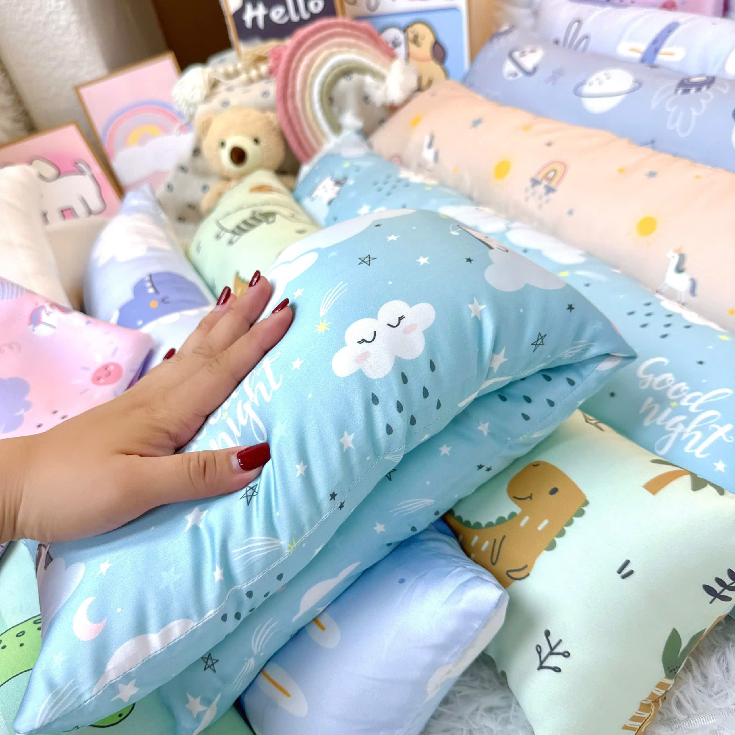 Gối ôm trẻ em Tencel ruột micro cao cấp Gối ôm trẻ em Tencel ruột micro cao cấp