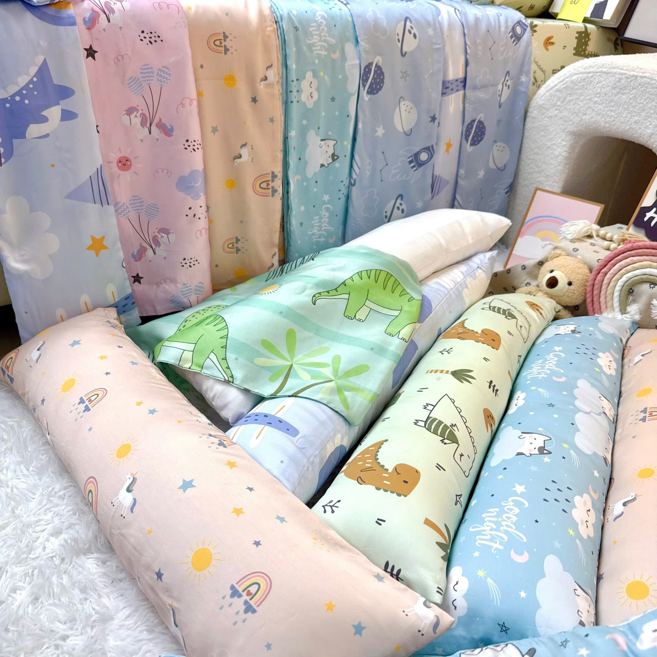 Gối ôm trẻ em Tencel ruột micro cao cấp Gối ôm trẻ em Tencel ruột micro cao cấp